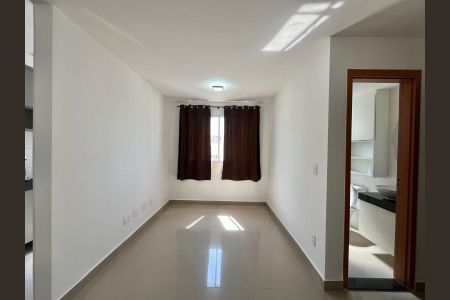 Sala de apartamento para alugar com 2 quartos, 45m² em Vila Satúrnia, Campinas