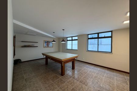 Apartamento à venda com 70m², 2 quartos e 1 vagaÁrea comum