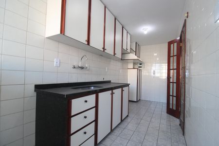 Apartamento à venda com 70m², 2 quartos e 1 vagaCozinha