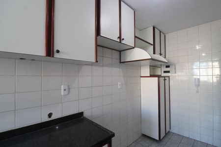 Apartamento à venda com 70m², 2 quartos e 1 vagaCozinha