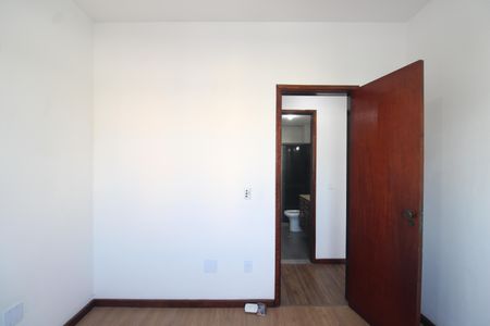 Apartamento à venda com 70m², 2 quartos e 1 vagaQuarto 2