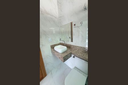 Casa de condomínio para alugar com 240m², 6 quartos e 2 vagasBanheiro 6