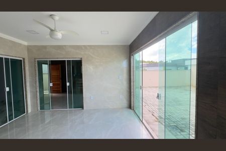 Casa de condomínio para alugar com 240m², 6 quartos e 2 vagasChurrasqueira
