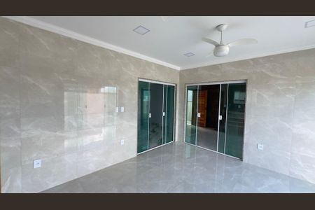 Casa de condomínio para alugar com 240m², 6 quartos e 2 vagasChurrasqueira