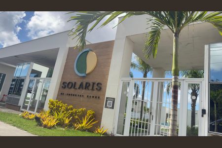 Casa de condomínio para alugar com 240m², 6 quartos e 2 vagasFachada e portaria