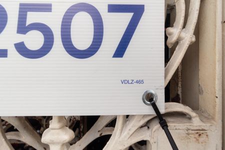 Casa à venda com 375m², 4 quartos e 1 vagaPlaca VDLZ-465