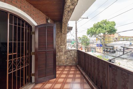 Casa à venda com 375m², 4 quartos e 1 vagaSacada do quarto 1