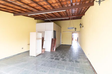 Casa à venda com 375m², 4 quartos e 1 vagaQuintal