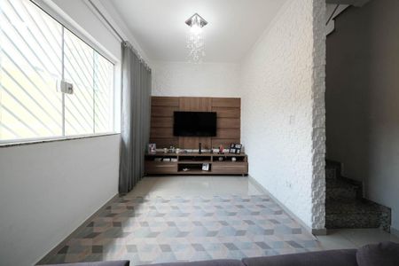 Casa de condomínio para alugar com 115m², 3 quartos e 2 vagasSala/Cozinha