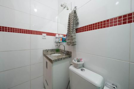 Casa de condomínio para alugar com 115m², 3 quartos e 2 vagasSuíte