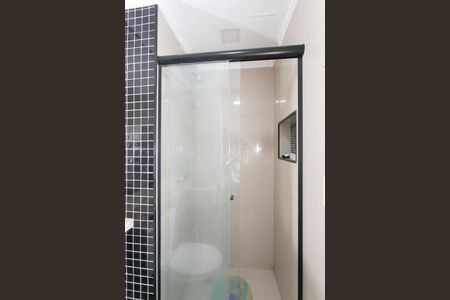 Apartamento à venda com 45m², 2 quartos e 1 vaga Apartamento à venda com 45m², 2 quartos e 1 vagaBanheiro - Chuveiro