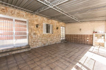 Casa à venda com 301m², 3 quartos e 3 vagasGaragem