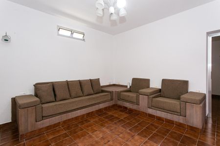 Casa à venda com 301m², 3 quartos e 3 vagasSala