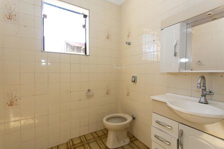 Casa à venda com 301m², 3 quartos e 3 vagasEdícula - Banheiro da Suíte