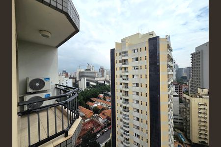 Apartamento para alugar com 65m², 1 quarto e 1 vaga Apartamento para alugar com 65m², 1 quarto e 1 vagaVaranda