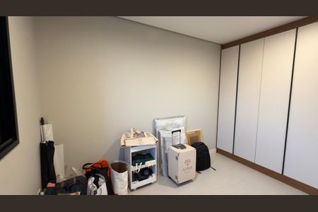 Apartamento à venda com 80m², 3 quartos e 2 vagasQuarto 2
