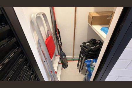 Apartamento à venda com 80m², 3 quartos e 2 vagasÁrea de Serviço