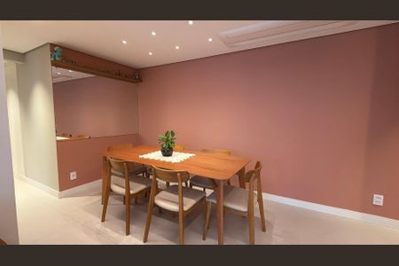 Apartamento à venda com 80m², 3 quartos e 2 vagasSala