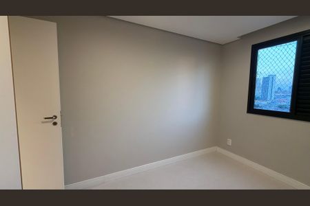 Apartamento à venda com 80m², 3 quartos e 2 vagasQuarto 2