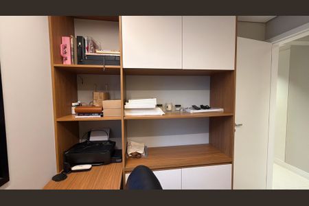 Apartamento à venda com 80m², 3 quartos e 2 vagasQuarto 3