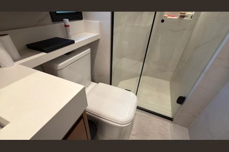 Apartamento à venda com 80m², 3 quartos e 2 vagasBanheiro da Suíte