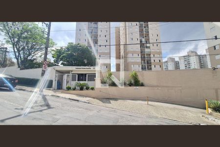 Apartamento à venda com 61m², 2 quartos e 1 vagaÁrea comum 
