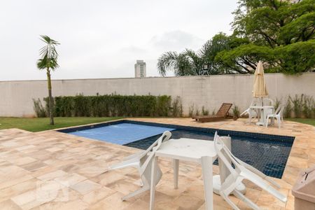 Apartamento à venda com 61m², 2 quartos e 1 vagaÁrea comum 