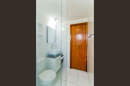 Apartamento à venda com 61m², 2 quartos e 1 vagaBanheiro Social