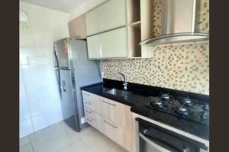 Apartamento à venda com 61m², 2 quartos e 1 vagaCozinha 