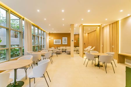 Apartamento para alugar com 40m², 2 quartos e 1 vagaÁrea comum - Salão de festas