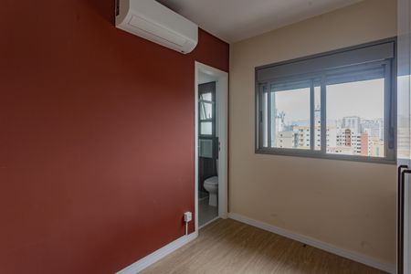 Suíte 1 de apartamento para alugar com 2 quartos, 40m² em Aclimação, São Paulo