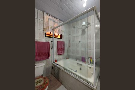 Casa de condomínio à venda com 401m², 5 quartos e 4 vagasBanheiro da Suíte