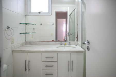 Apartamento para alugar com 93m², 3 quartos e 2 vagasBanheiro Social