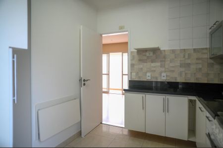 Apartamento para alugar com 93m², 3 quartos e 2 vagasCozinha
