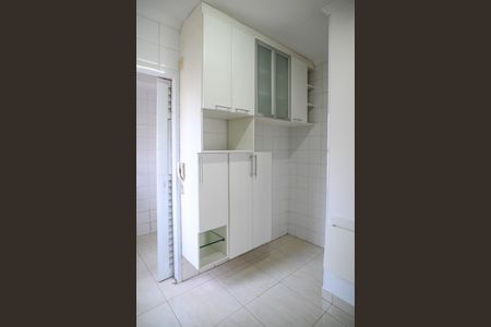 Apartamento para alugar com 93m², 3 quartos e 2 vagasCozinha