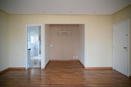 Apartamento para alugar com 93m², 3 quartos e 2 vagasSala