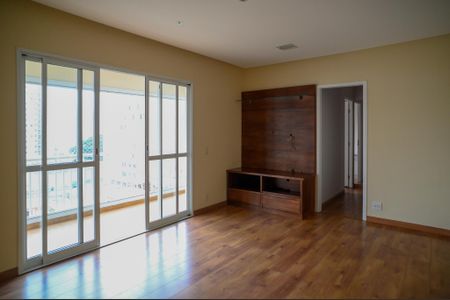 Apartamento para alugar com 93m², 3 quartos e 2 vagasSala