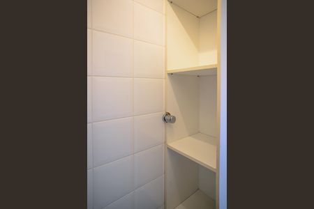 Apartamento para alugar com 93m², 3 quartos e 2 vagasBanheiro de Serviço