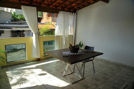 Casa à venda com 380m², 5 quartos e 2 vagasÁrea de Serviço casa 1 