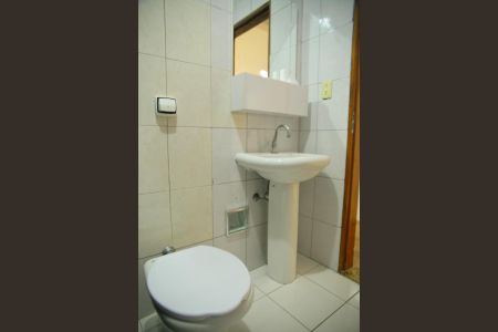 Casa à venda com 380m², 5 quartos e 2 vagasBanheiro - casa 2 