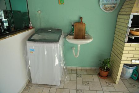 Casa à venda com 380m², 5 quartos e 2 vagasÁrea de Serviço casa 1 