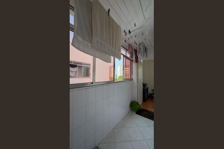 Apartamento à venda com 105m², 2 quartos e sem vaga Apartamento à venda com 105m², 2 quartos e sem vagaÁrea de Serviço