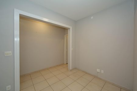 Casa para alugar com 400m², 4 quartos e 4 vagas Casa para alugar com 400m², 4 quartos e 4 vagasSALA