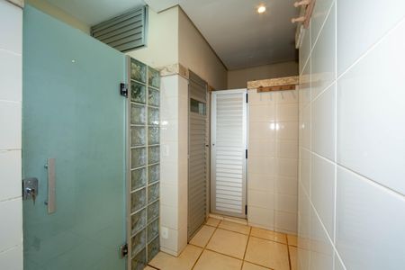 Casa para alugar com 400m², 4 quartos e 4 vagas Casa para alugar com 400m², 4 quartos e 4 vagasSAUNA