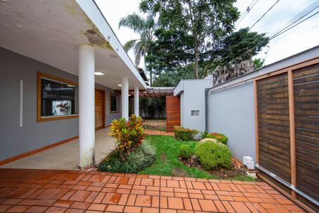 Casa para alugar com 400m², 4 quartos e 4 vagas Casa para alugar com 400m², 4 quartos e 4 vagasGARAGEM