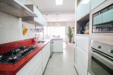 Apartamento à venda com 112m², 3 quartos e 2 vagas Apartamento à venda com 112m², 3 quartos e 2 vagasCozinha