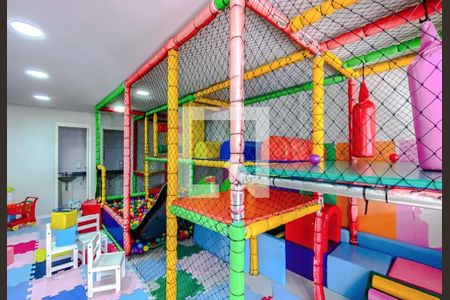 Apartamento à venda com 112m², 3 quartos e 2 vagas Apartamento à venda com 112m², 3 quartos e 2 vagasÁrea comum - Brinquedoteca