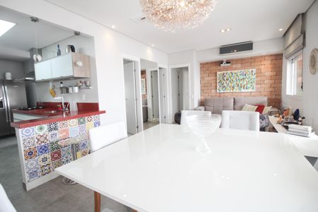 Apartamento à venda com 112m², 3 quartos e 2 vagas Apartamento à venda com 112m², 3 quartos e 2 vagasSala