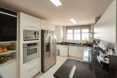 Apartamento para alugar com 193m², 4 quartos e 3 vagasCozinha