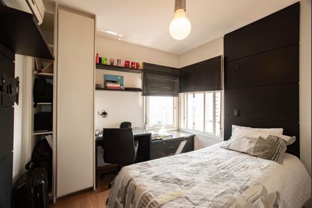 Apartamento para alugar com 193m², 4 quartos e 3 vagasSuíte 1